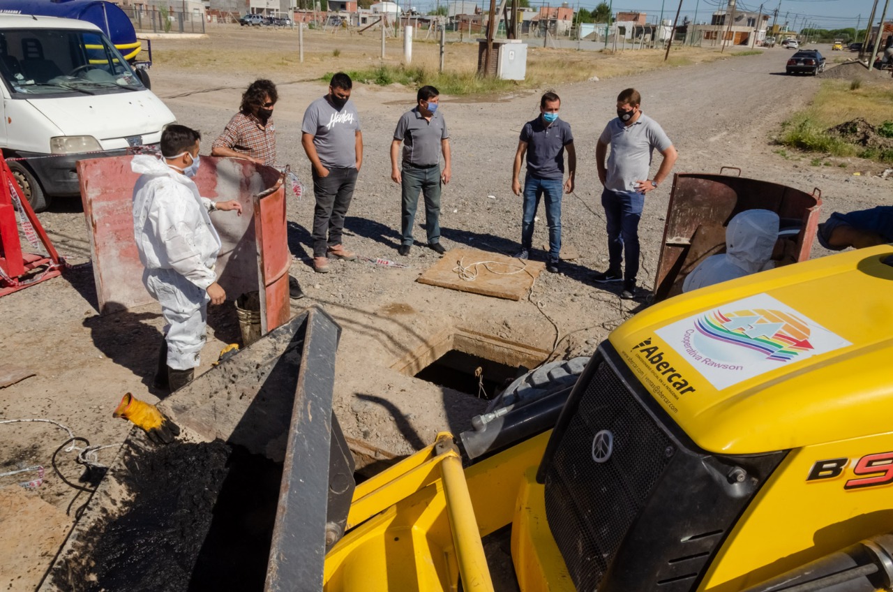Biss recorrió obra de reparación a cargo de la Cooperativa Eléctrica en estación de bombeo cloacal