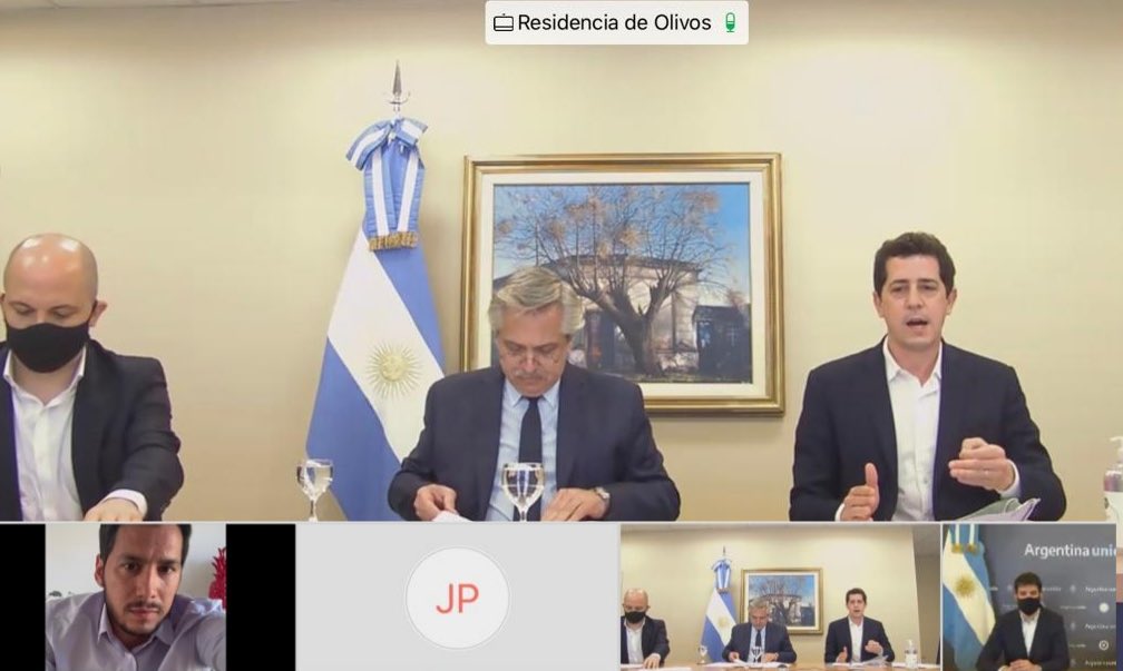 El Presidente avanzó con intendentes de Chubut para lanzar el programa “Municipios de Pie”
