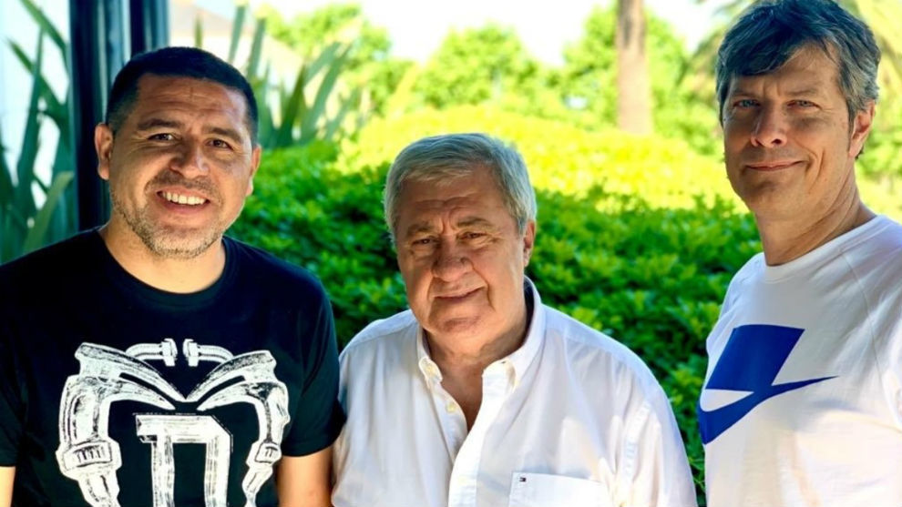 Ameal, sobre Riquelme: “Me gustaría que volviera a jugar”