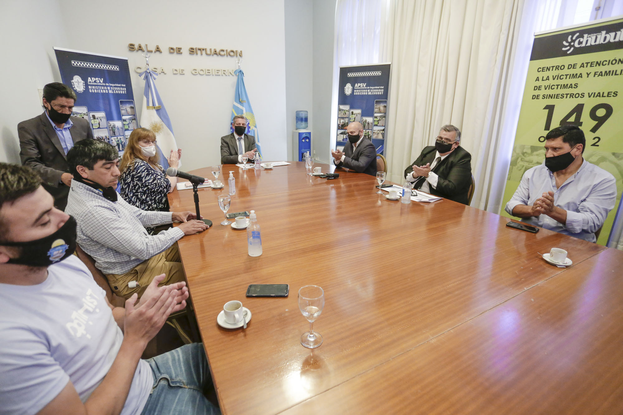 Arcioni suscribió convenios para que 20 comunas rurales y 15 municipios cuenten con Licencia Nacional de Conducir