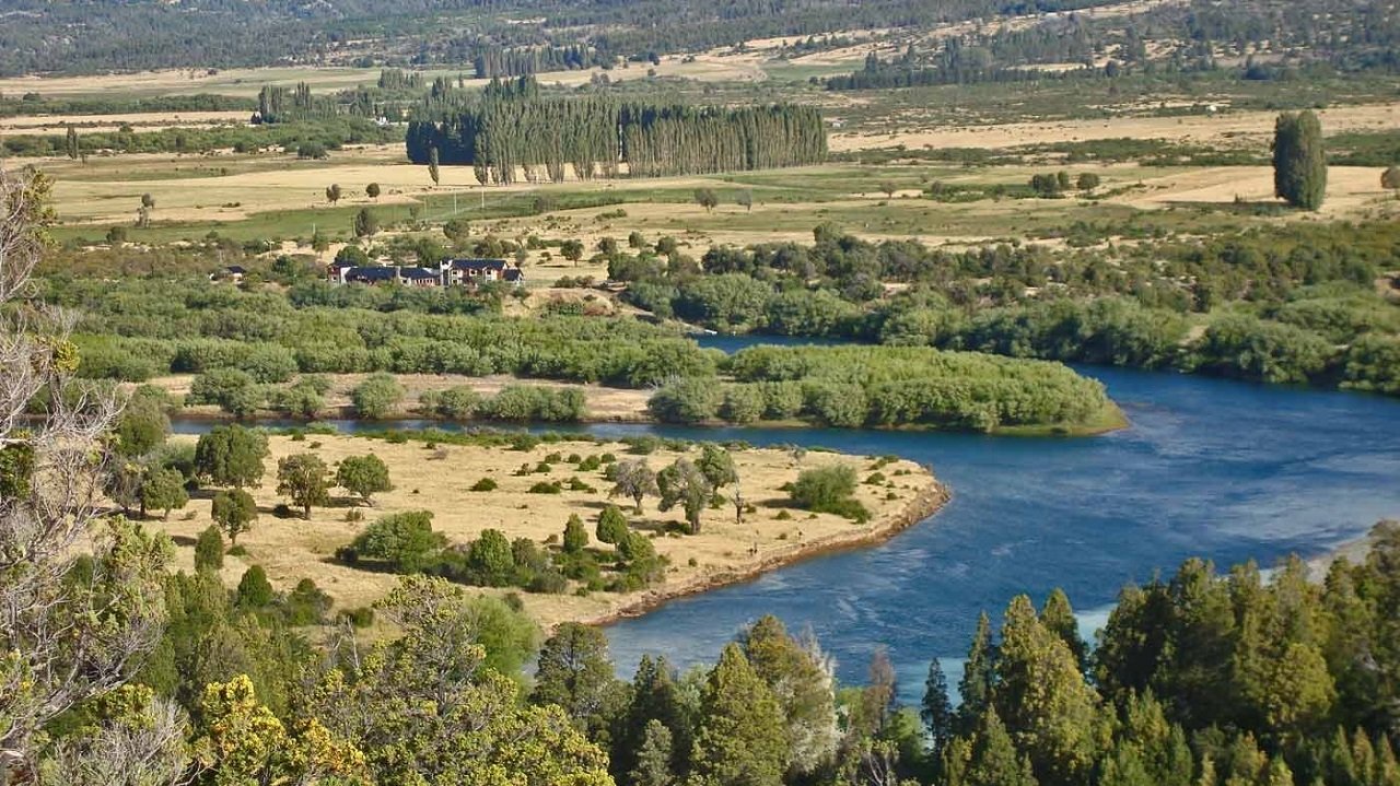 Chubut: Encontraron a una pareja sin vida a bordo de un velero