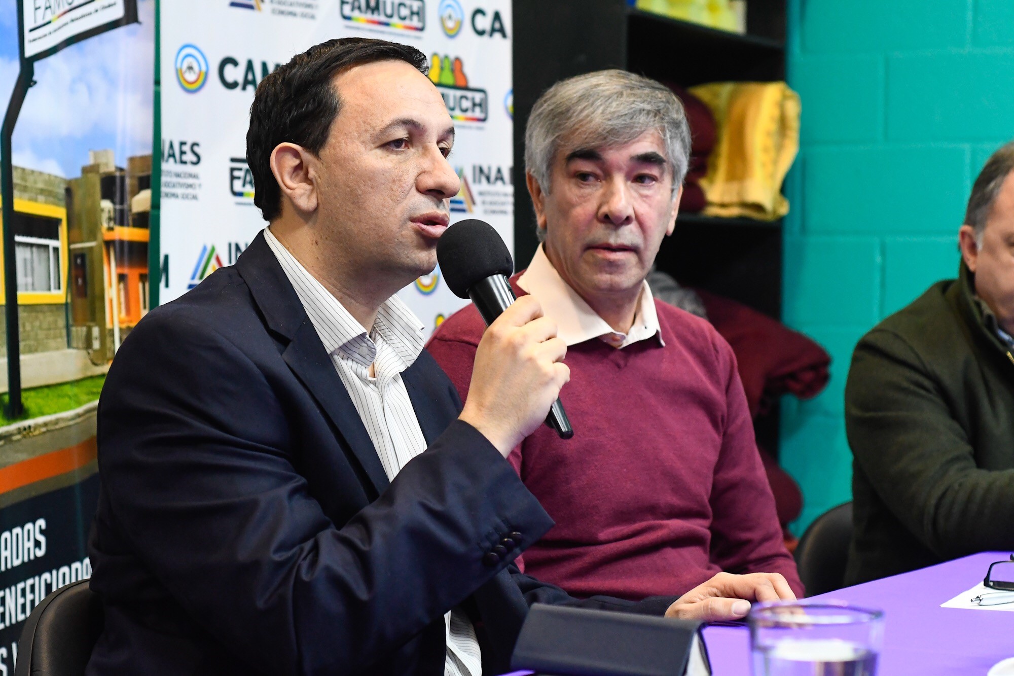 Trelew: Se firmaron dos convenios de capacitación, compra de herramientas e insumos por más de 700 mil pesos