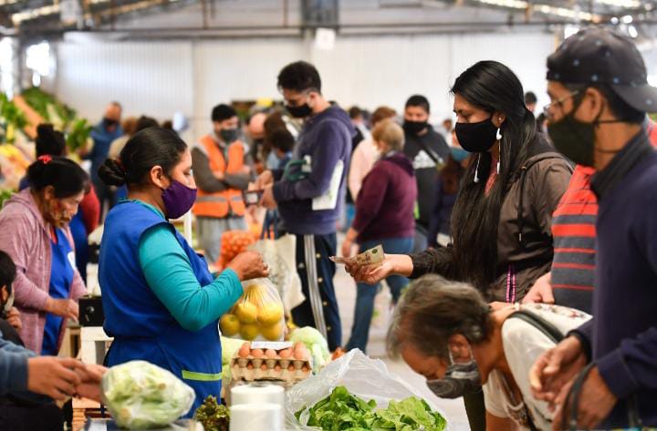 Buena concurrencia a la Feria Trelew Primero, que sumó dos emprendimientos nuevos