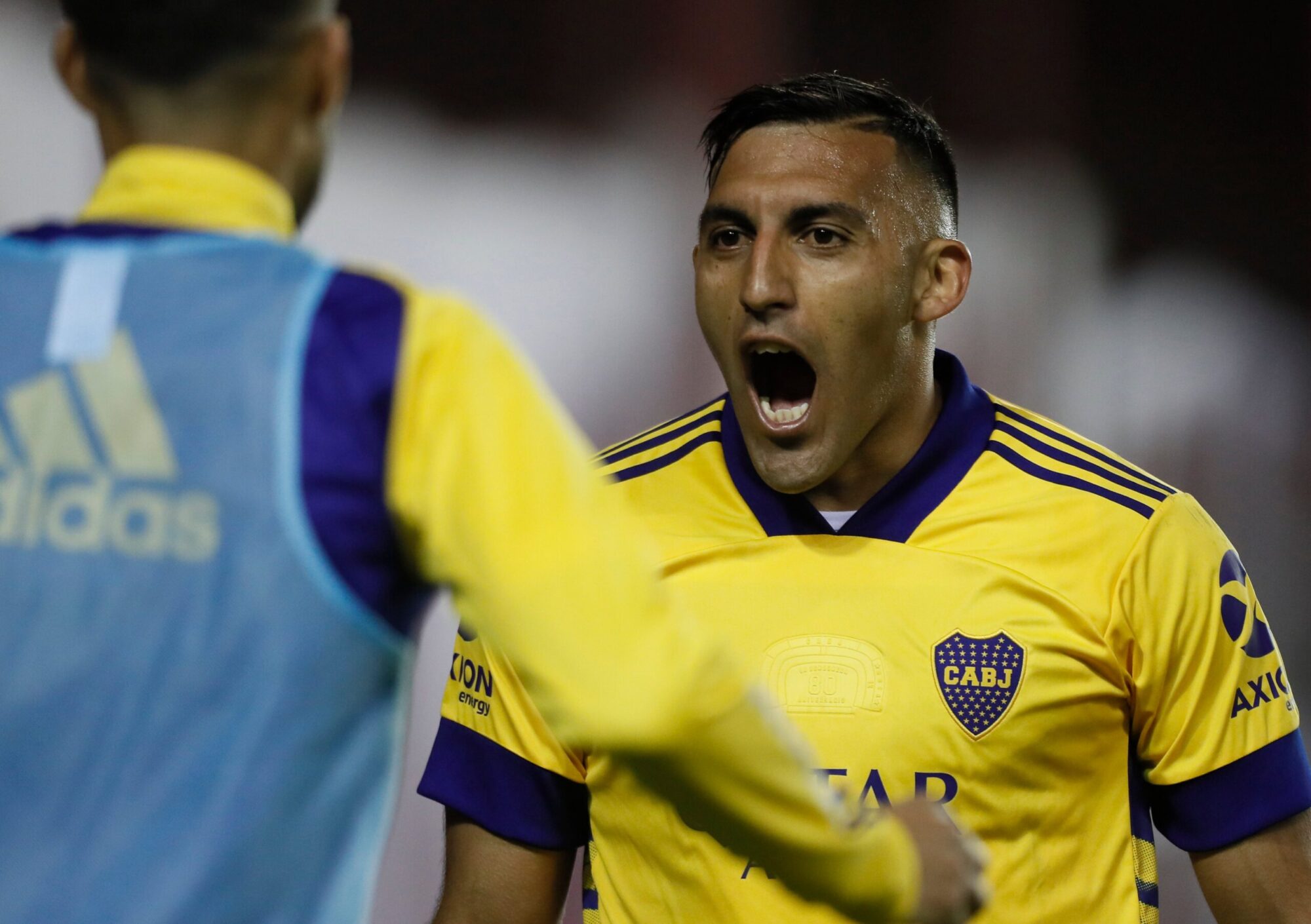 Boca venció por 2 a 1 en su visita a Lanús