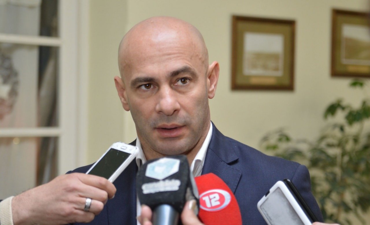 Massoni dijo que “Arcioni estuvo en contra de la custodia”, pero “nosotros tenemos que darle garantías”