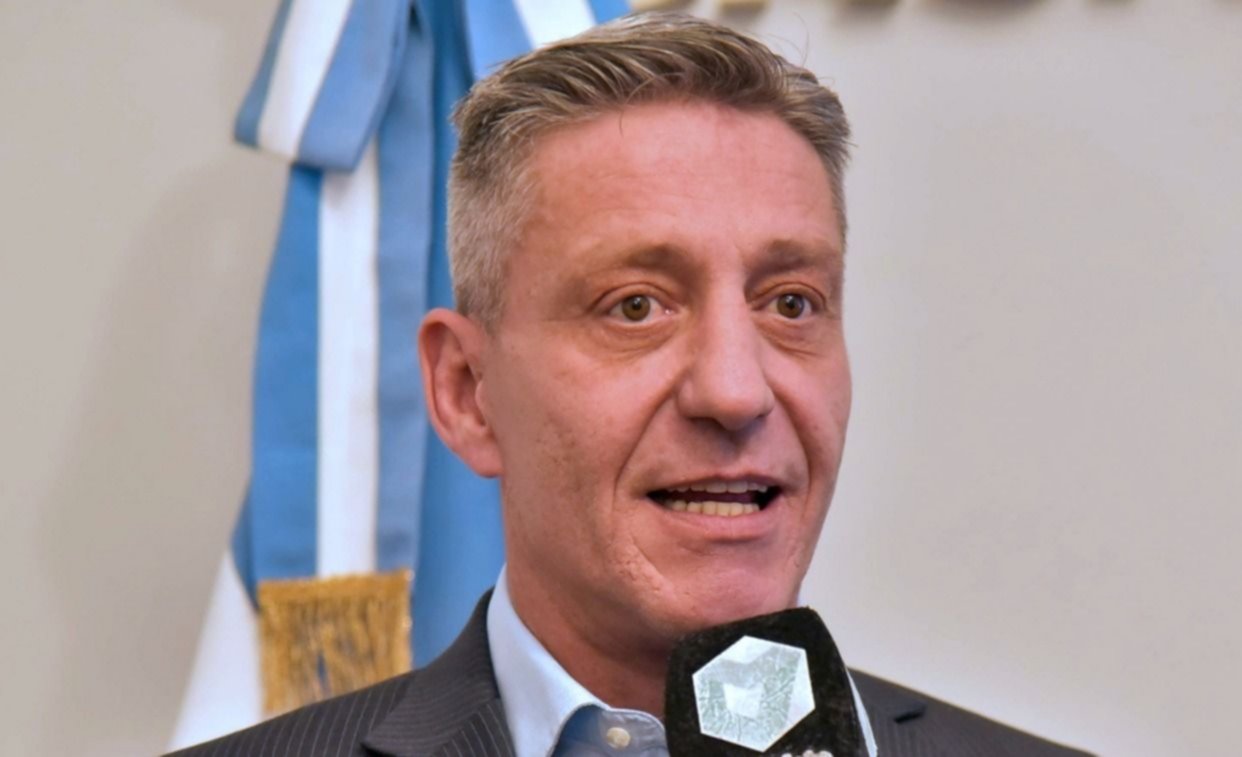 Arcioni categórico: “No voy a retirar el proyecto de zonificación y no voy a permitir que traten de corruptos a este Gobierno y a los diputados”