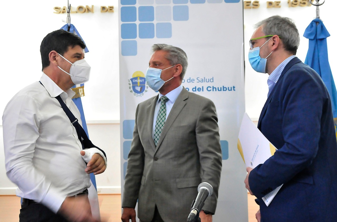 Chubut vacunará a 150.000 personas en un periodo de entre dos y tres meses y tendrán prioridad el personal de Salud, Seguridad y ciudadanos mayores a 60 años