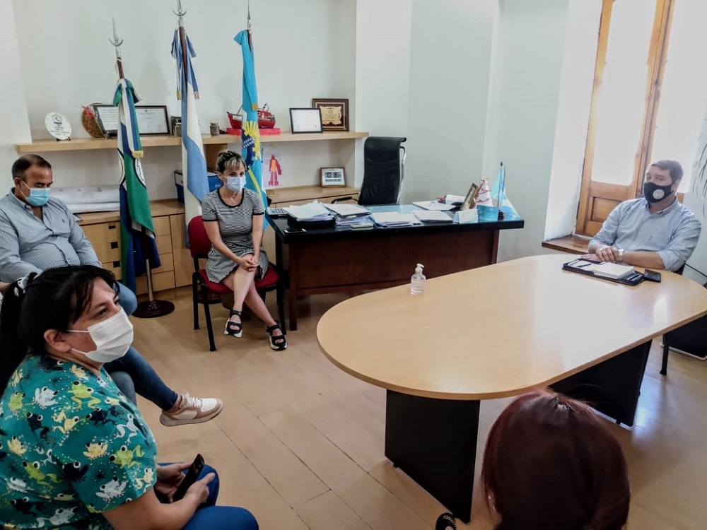 Biss analizó con autoridades de Salud estrategias para la campaña de vacunación contra el COVID-19