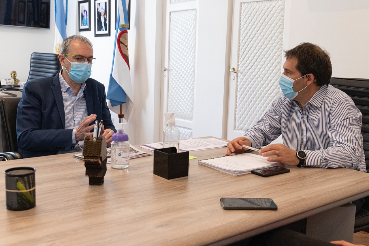 Luque: “Vamos a poner la logística del Municipio para la aplicación de las vacunas como ya lo hicimos con el detectar”
