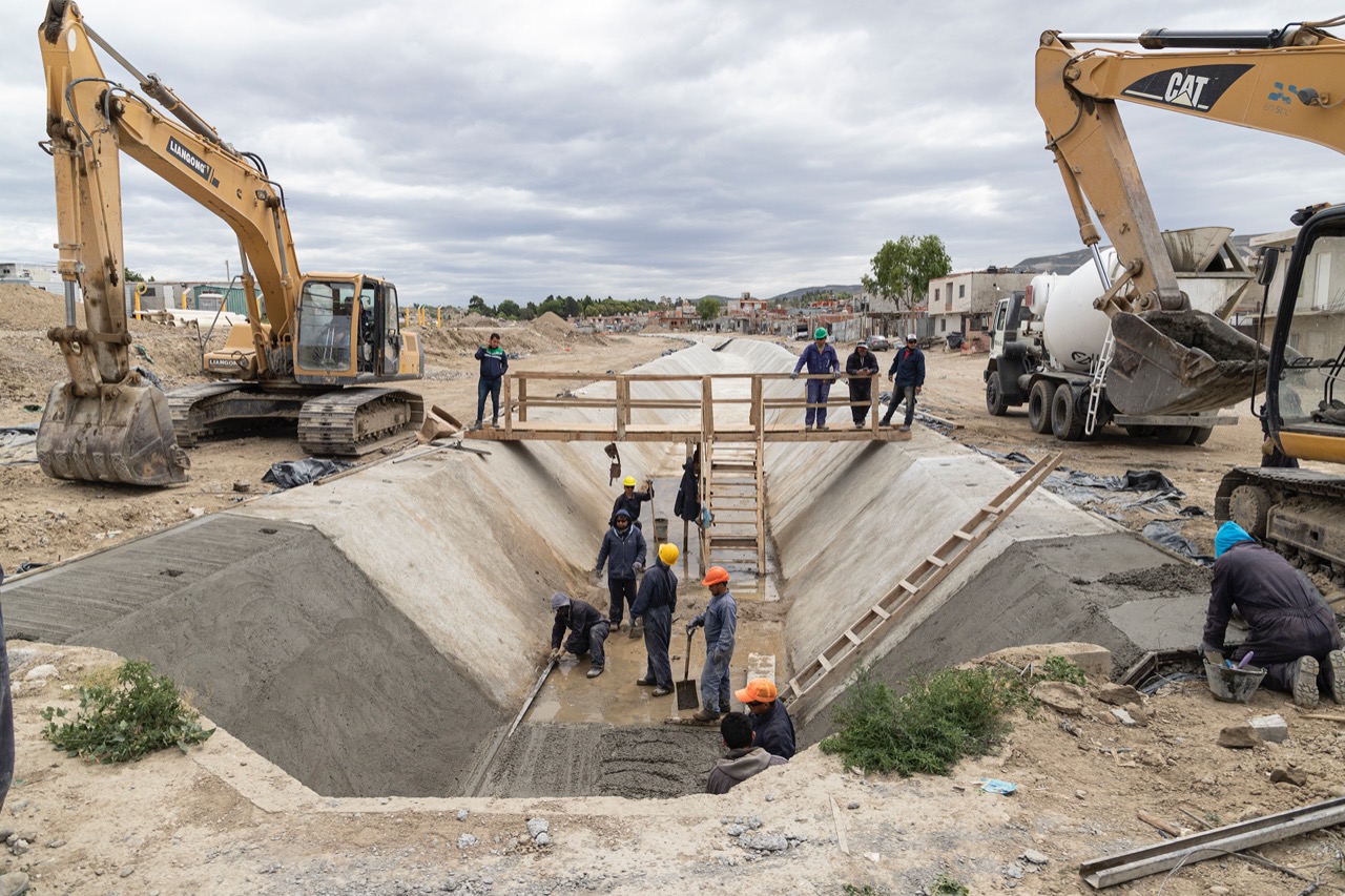 Luque licitó otras dos obras dentro del plan hídrico de zona sur para evitar inundaciones