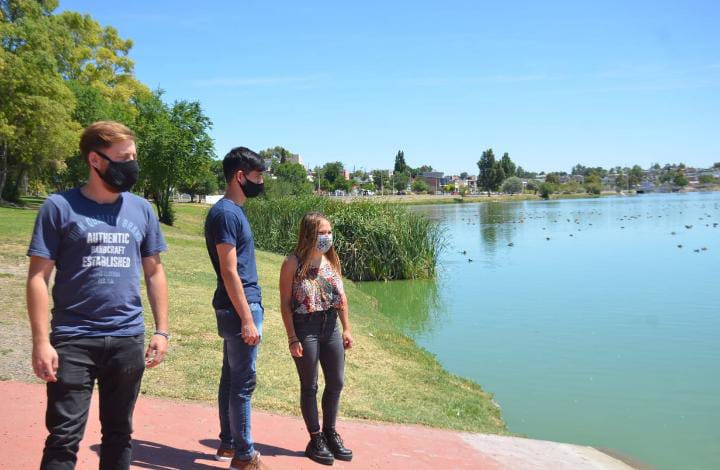 Gestión Ambiental concientiza sobre las bacterias tóxicas que se encuentran en la Laguna Chiquichano