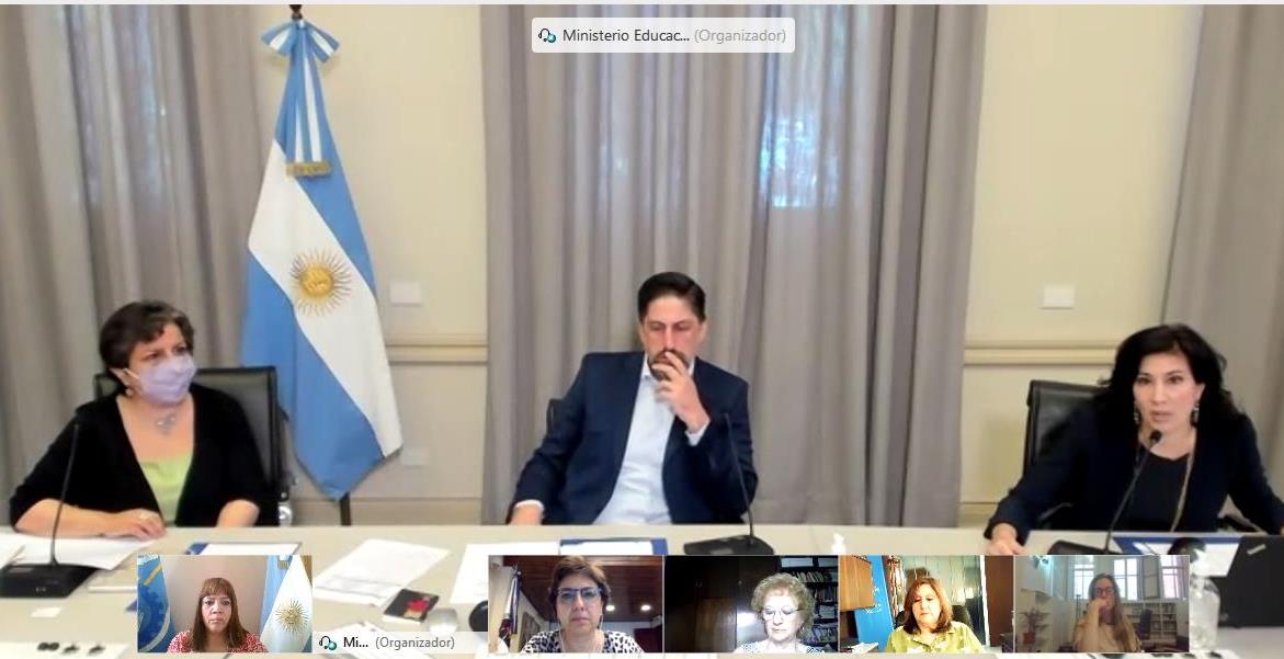 Los certificados definitivos de estudios secundarios podrán ser presentados en las universidades hasta noviembre de 2021