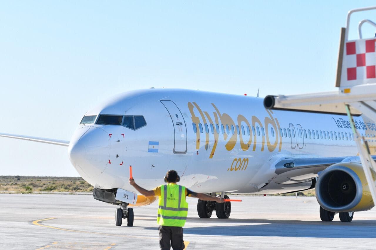 Flybondi vuelve a volar a Trelew después de nueve meses