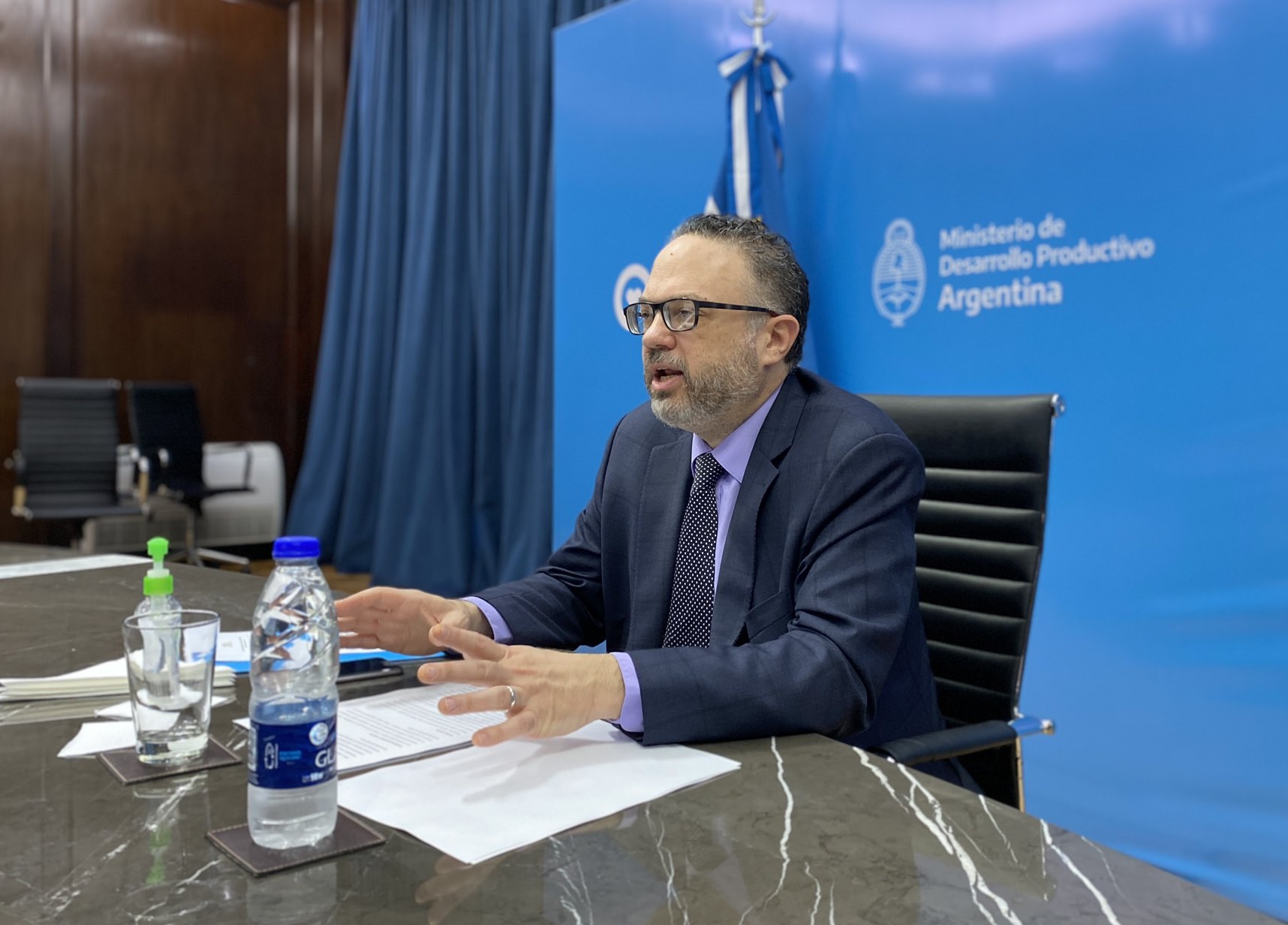 Nación estima que las exportaciones y la balanza comercial mejorarán en 2021