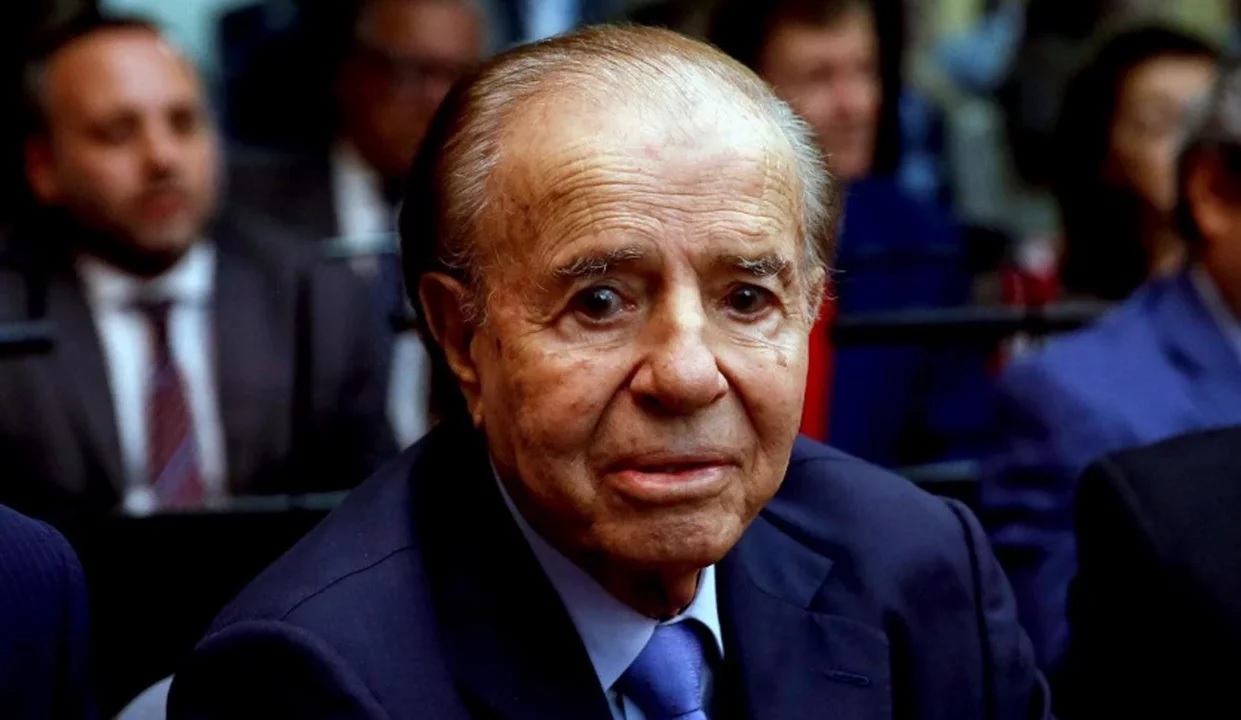 Se agravó la salud de Carlos Menem por una falla renal y está en coma inducido