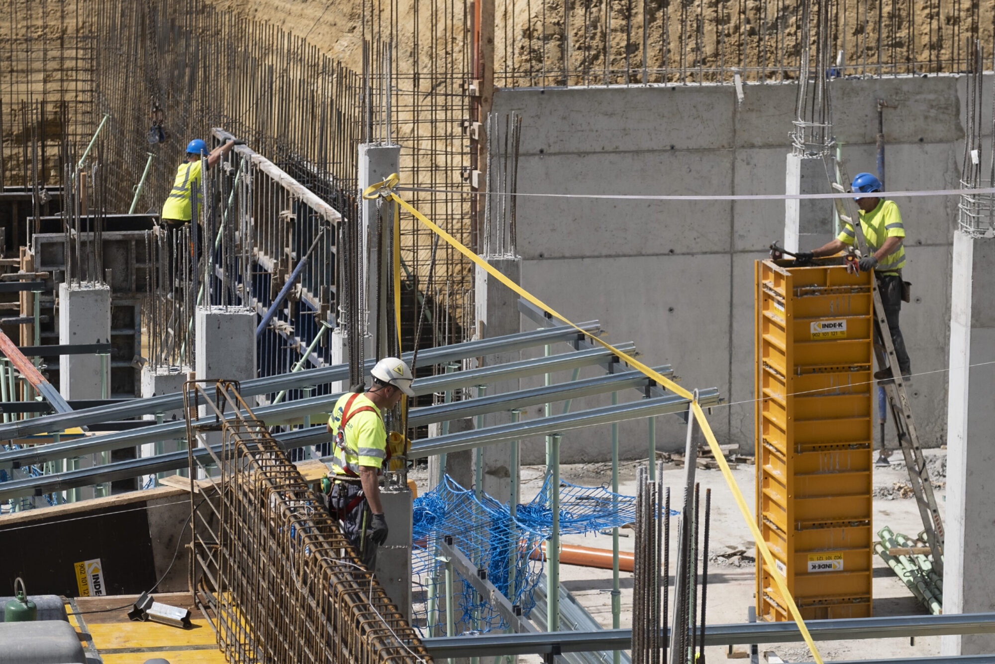 El Gobierno logró un principio de acuerdo para fijar precios de referencia en insumos de construcción para la obra pública