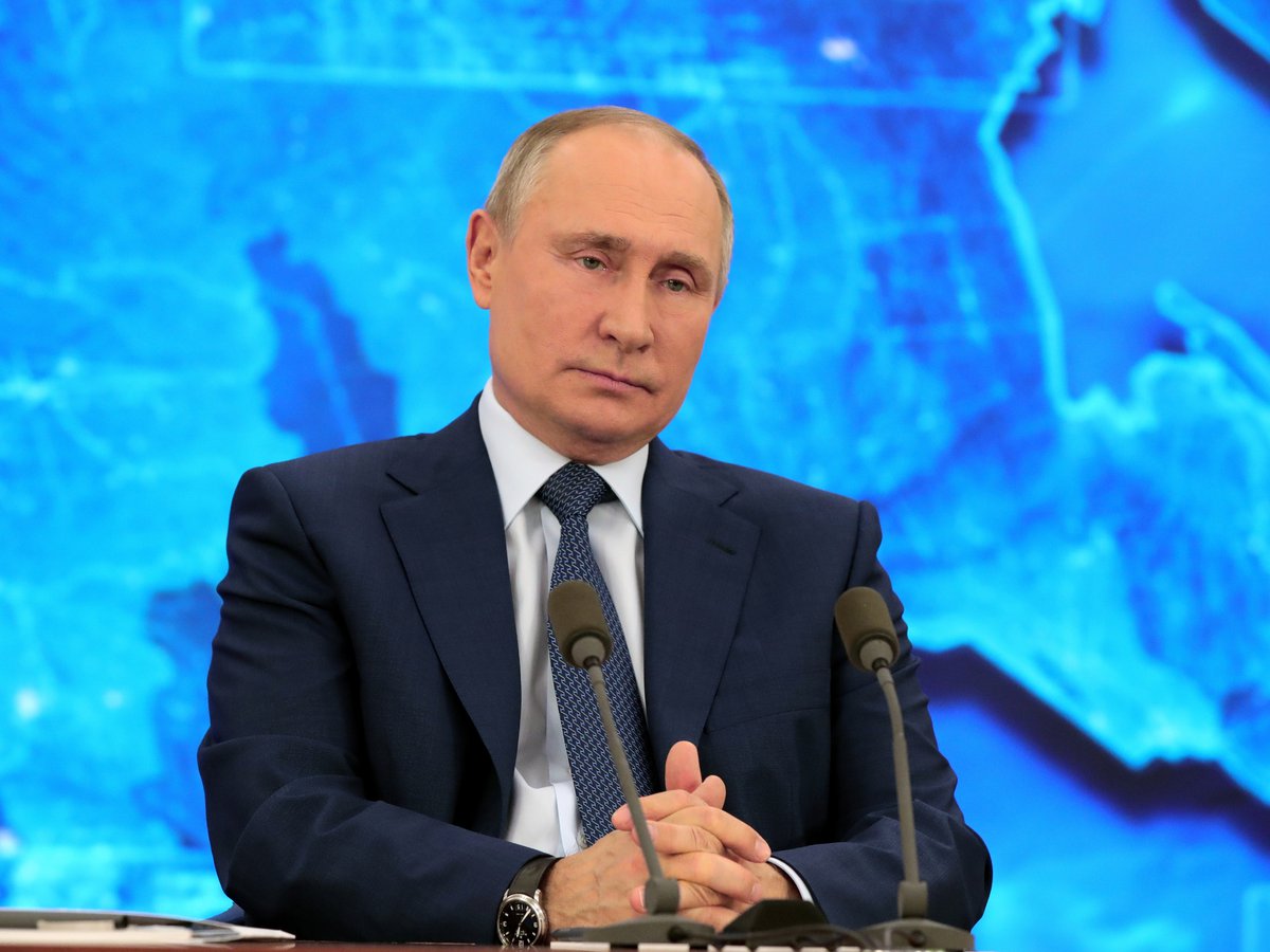 Más incertidumbre y dudas por la vacuna rusa: Putin no se la aplicará porque aún no es recomendable para mayores de 60 años