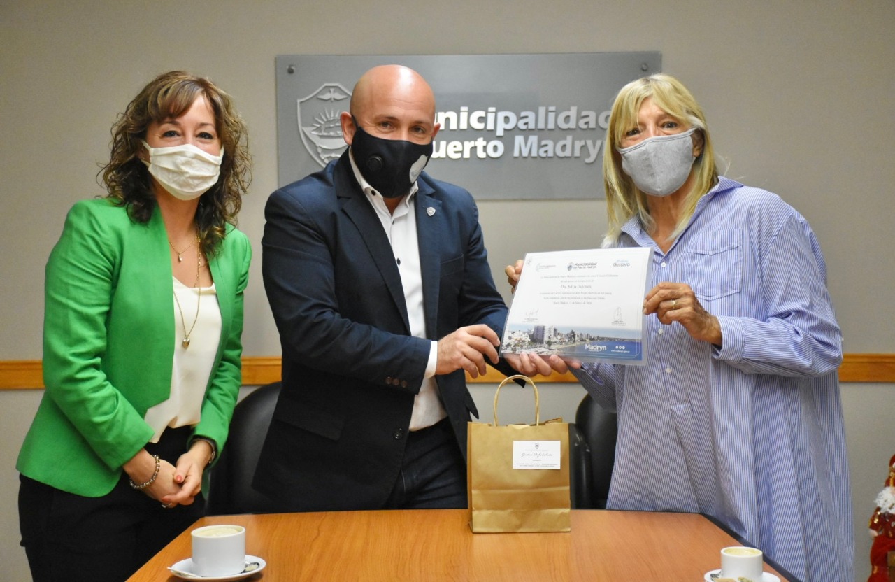 Sastre analizó programas de nutrición y dijo que “es fundamental e insoslayable que podamos hacerlo conjuntamente con el sector científico local”