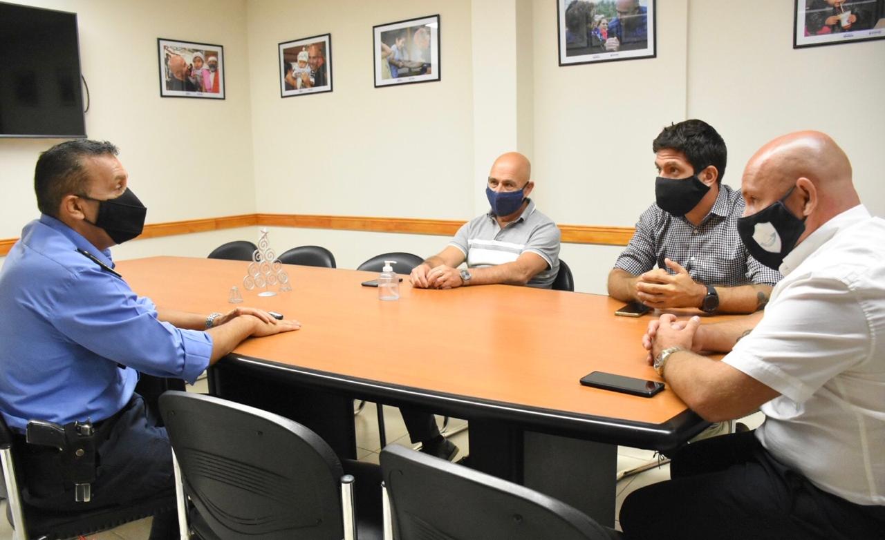 Sastre se reunió con el Jefe de la Unidad Regional para elaborar un plan en conjunto con respecto a las fiestas clandestinas en la ciudad