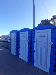 El municipio multó a emprendimiento de servicios de baños químicos por arrojar líquidos en la vía pública