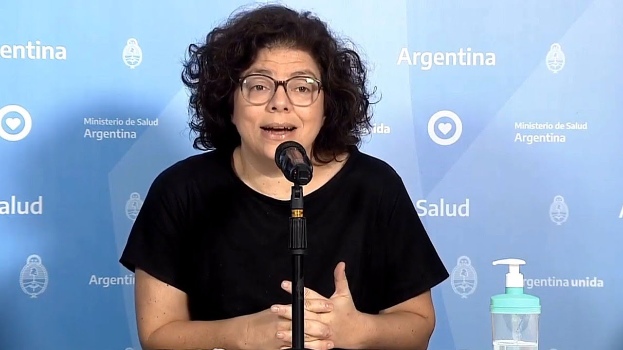 Vizzotti dio marcha atrás y ratificó que el plan es administrar dos dosis de Sputnik V con intervalo mínimo de 21 días