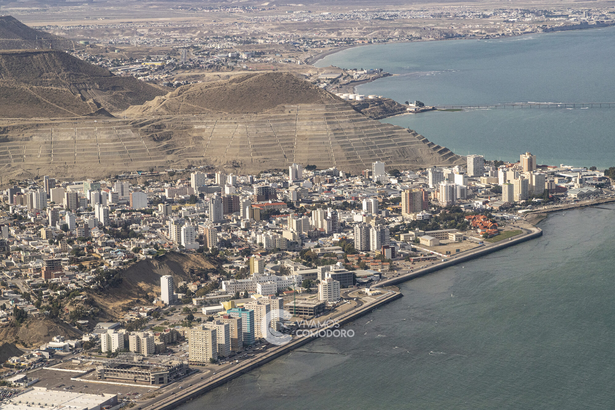 Comodoro anunció el reinicio de la obra que completará el aterrazamiento del Cerro Chenque y apuntan a darle un perfil turístico