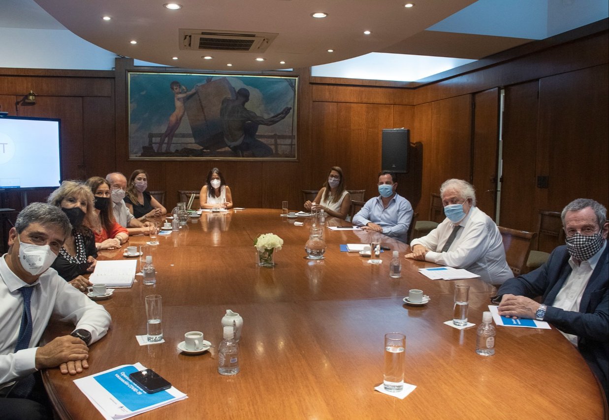 Ginés González García explicará esta semana en Diputados los detalles del plan de vacunación contra el coronavirus