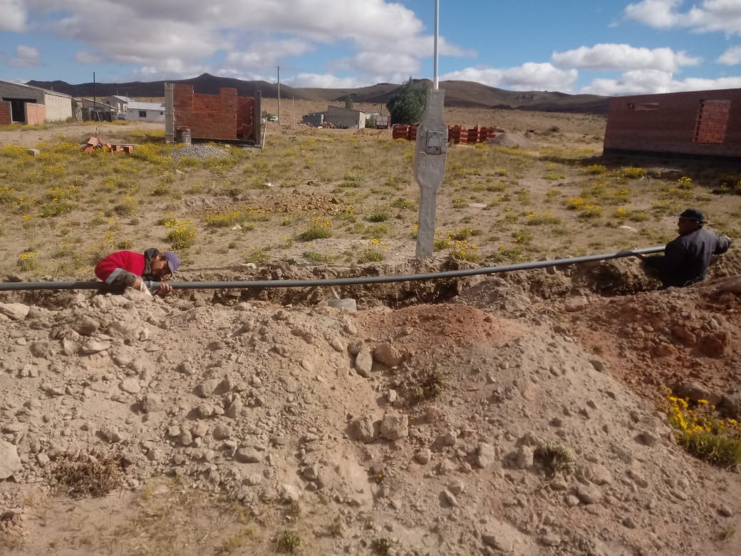 El Gobierno provincial realizó ampliación de la cañería de agua en Lagunita Salada