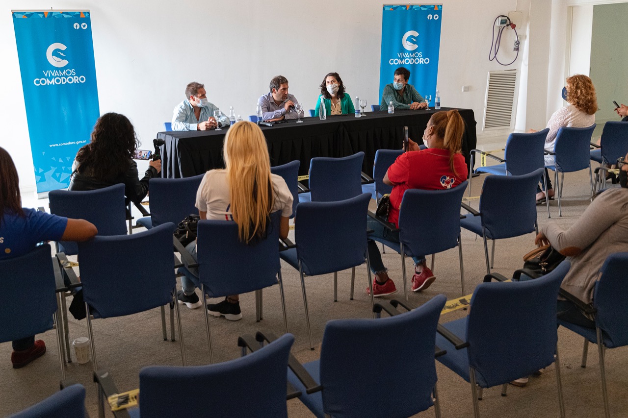 Luque: “Vamos a mantener la alegría del movimiento murguero, pero con un esquema diferente”