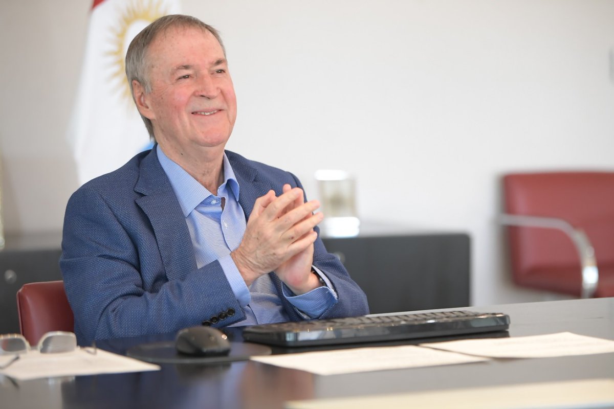 Schiaretti no llegó a un acuerdo con los bonistas por la reestructuración de la deuda y hoy entrará en default