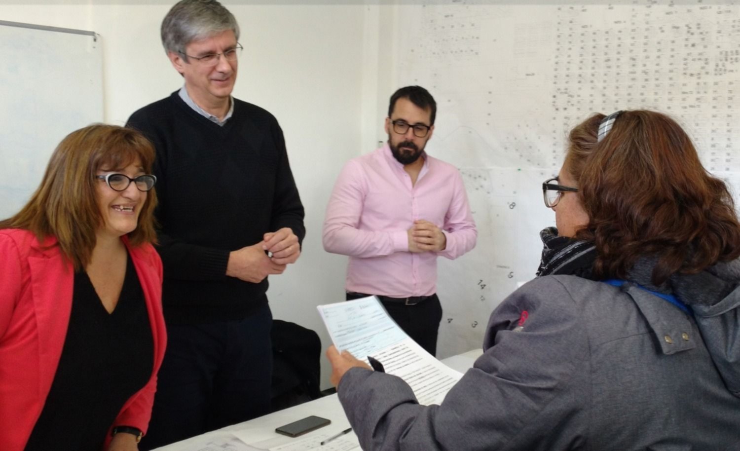 Esquel: Taccettta entregó microcréditos por $ 45.000 cada uno a familias de la ciudad