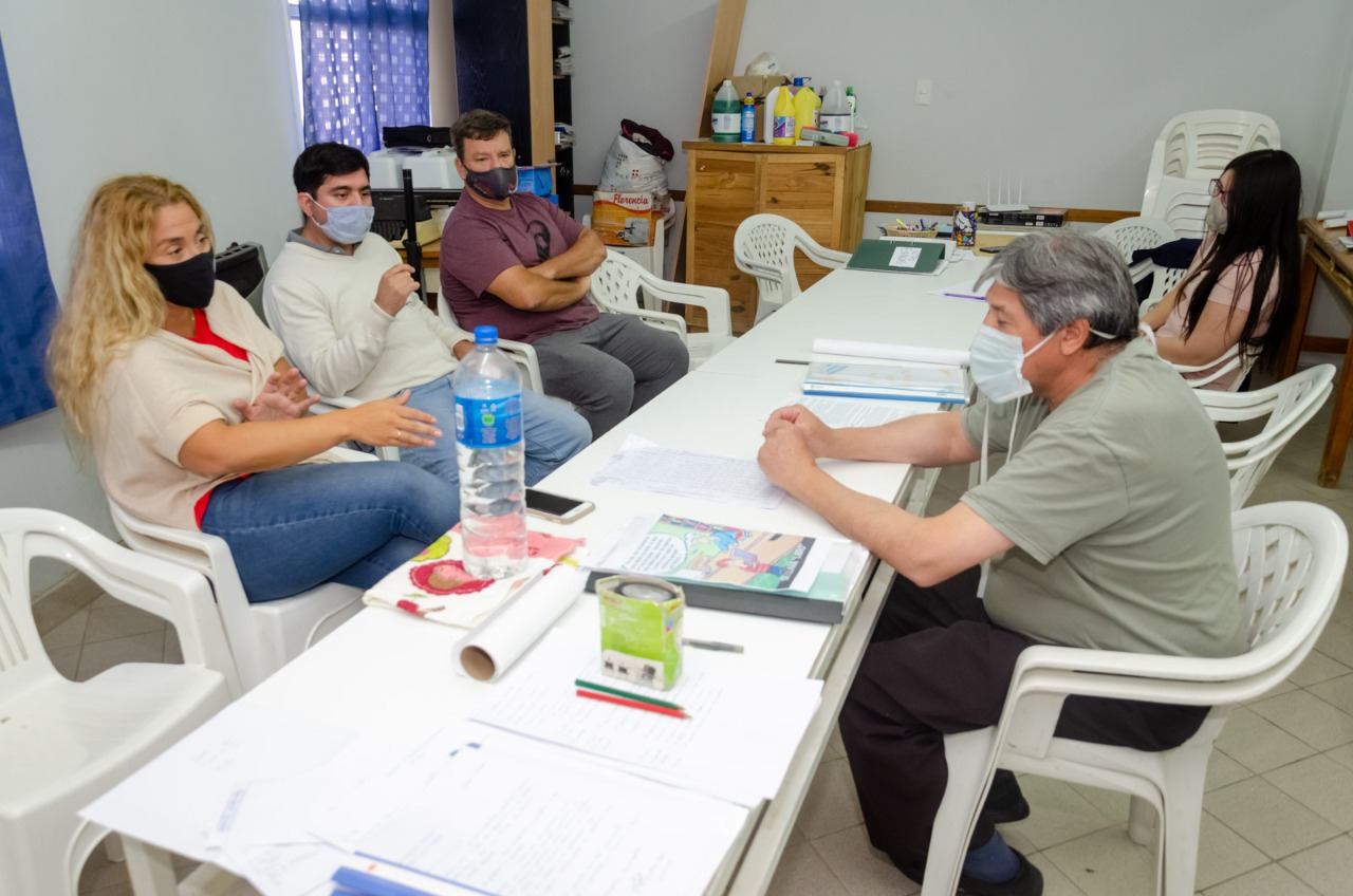 “La Muni en tu barrio” inició relevamiento por el Río Chubut, previo a la visita de la totalidad del Gabinete el sábado