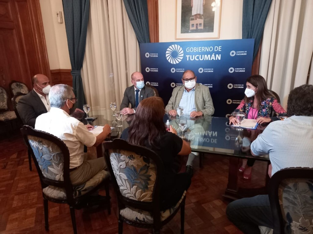 Tucumán: Los docentes recibirán una suba salarial del 30 por ciento que se abonará en dos cuotas