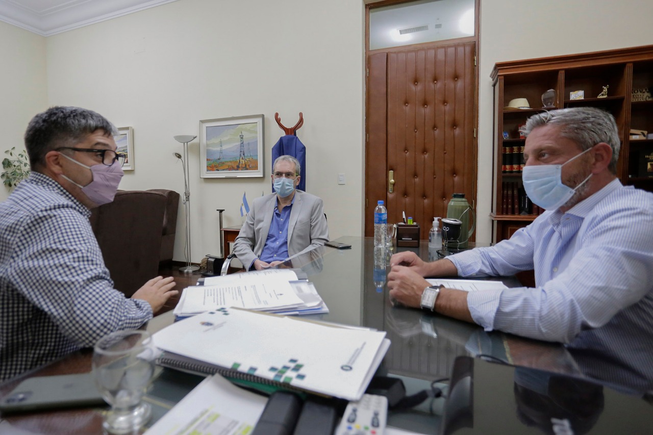 Arcioni avanza con Nación en las obras del interconectado cordillerano, los pluviales en Puerto Madryn y hospitales en Trelew y Comodoro