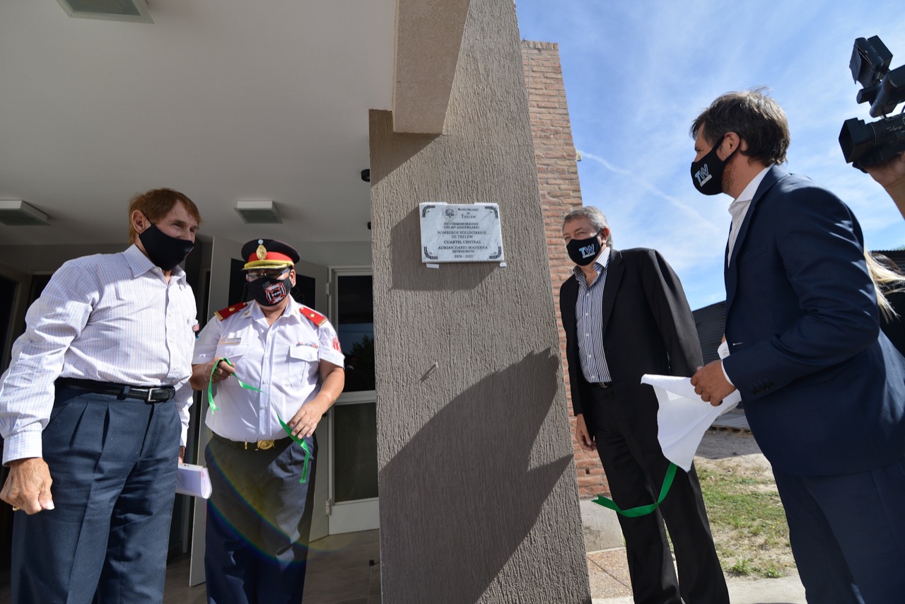 El municipio acompañó el aniversario de la Asociación de Bomberos de Trelew