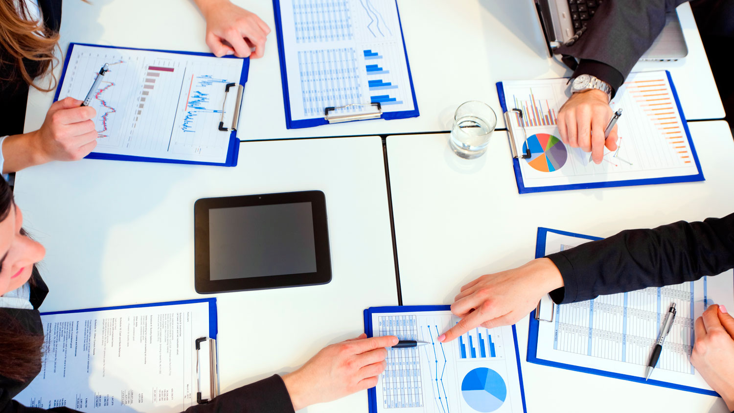 Chubut tiene para cobrar $ 2.300 millones por Ingresos Brutos, Impuestos de Sellos, regalías y Tasas de Servicios que no fueron pagados durante 2020