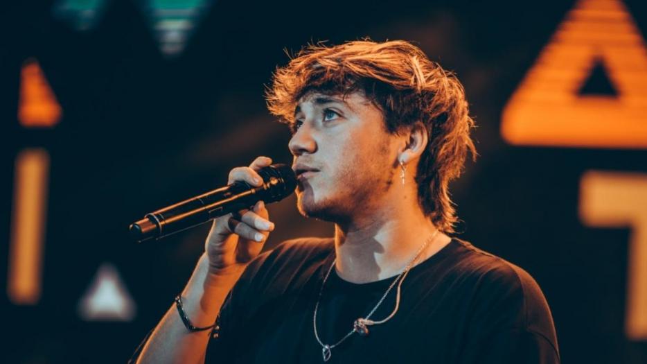 Paulo Londra reactiva su carrera musical con la asesoría de la abogada que trabajó con Michael Jackson