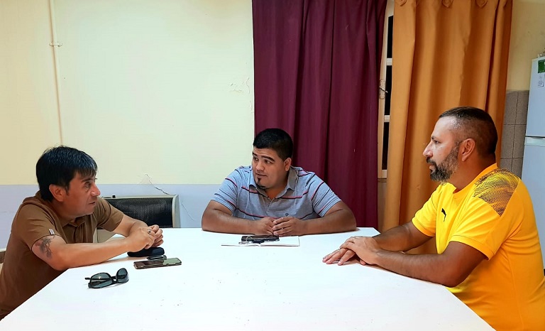 Petrakosky recorrió el Barrio Etchepare para recepcionar las principales necesidades en materia de servicios públicos