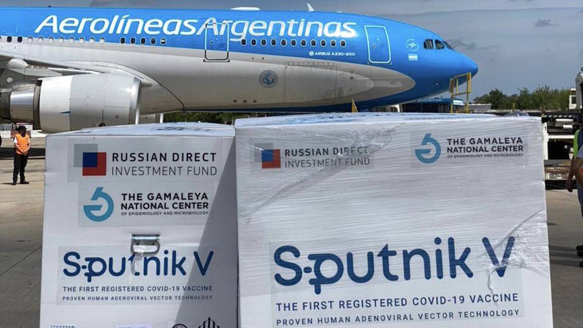Comienza la vacunación masiva en Chubut: Hoy llegan 4.800 nuevas dosis de la Sputnik V y en los próximos días arribarán cerca de 6.000 de AstraZeneca