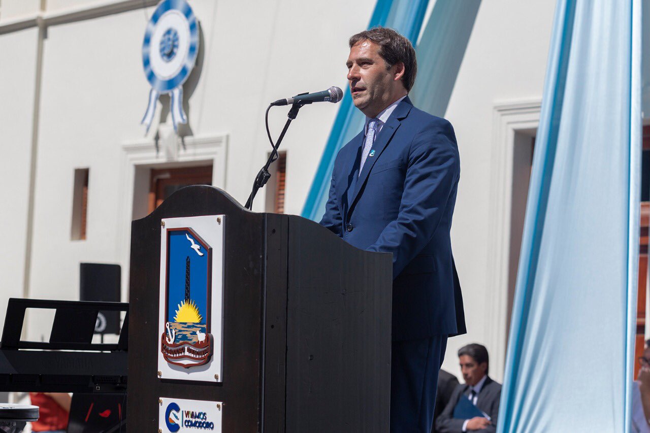 Luque: “Lamentablemente en Chubut nos acostumbramos a que el hecho de que los niños y jóvenes puedan cursas sus estudios sea una lotería”