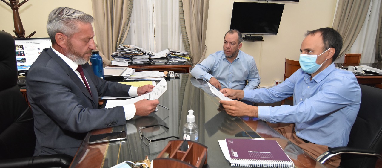 Arcioni recibió al secretario de Bosques y el lunes comienza la construcción de la Base de Brigada de Las Golondrinas