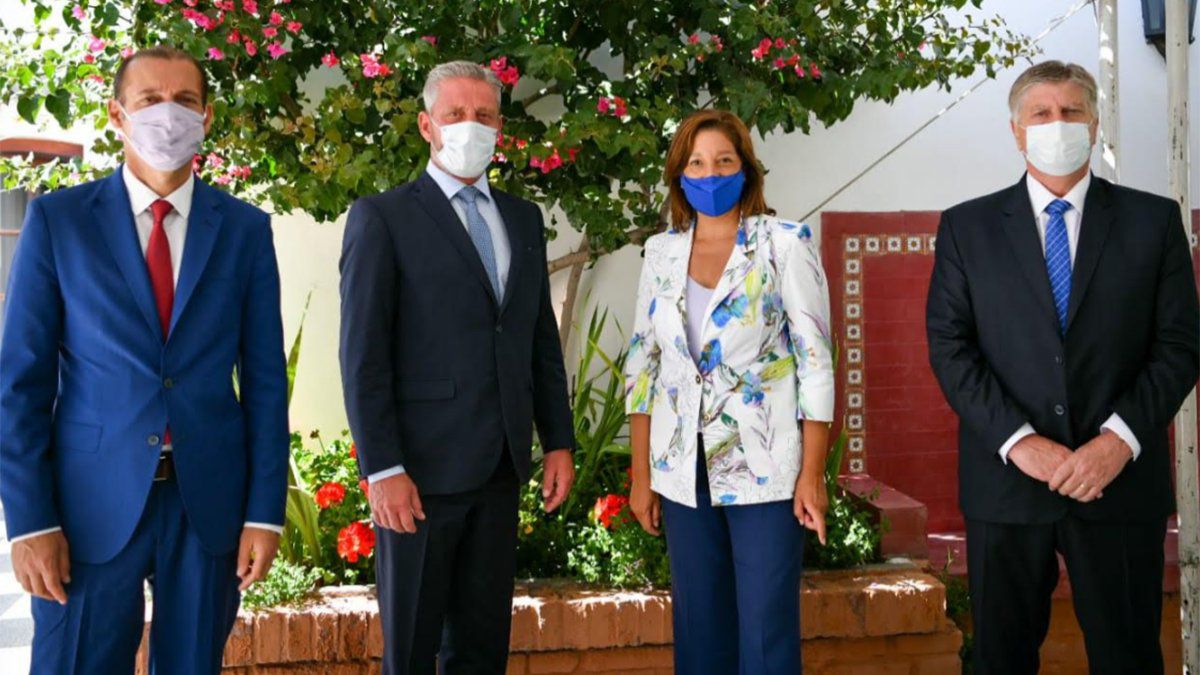 La liga de gobernadores Patagónicos pide a Nación que refinancie deudas con el Fondo Fiduciario, habilite reembolsos por puertos y que haya un mejor reparto de regalías petroleras