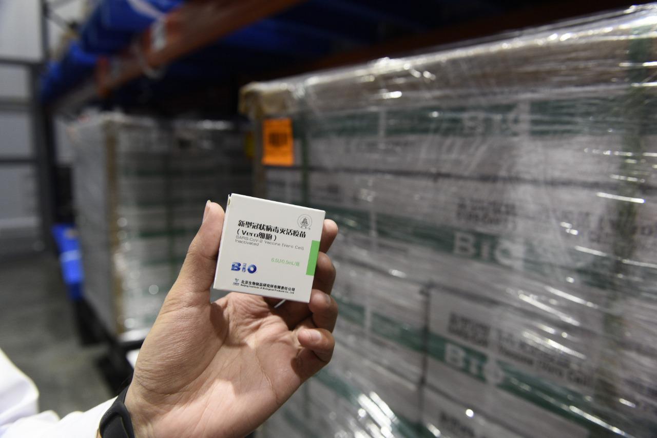 Chubut: Llegan 5.400 nuevas dosis de Sinopharm para comenzar a vacunar a docentes y auxiliares