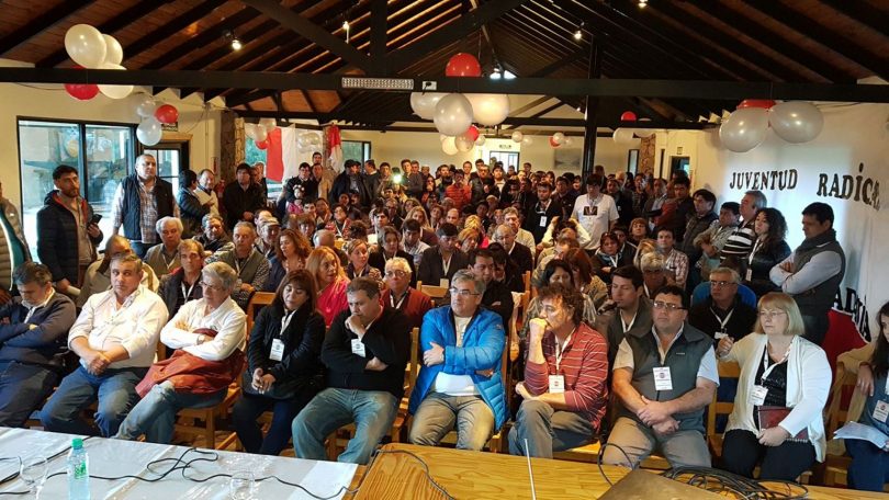 La Convención de la UCR se realizará en Gaiman el 10 de abril y la conducción se dirimirá entre Ramos y Vera