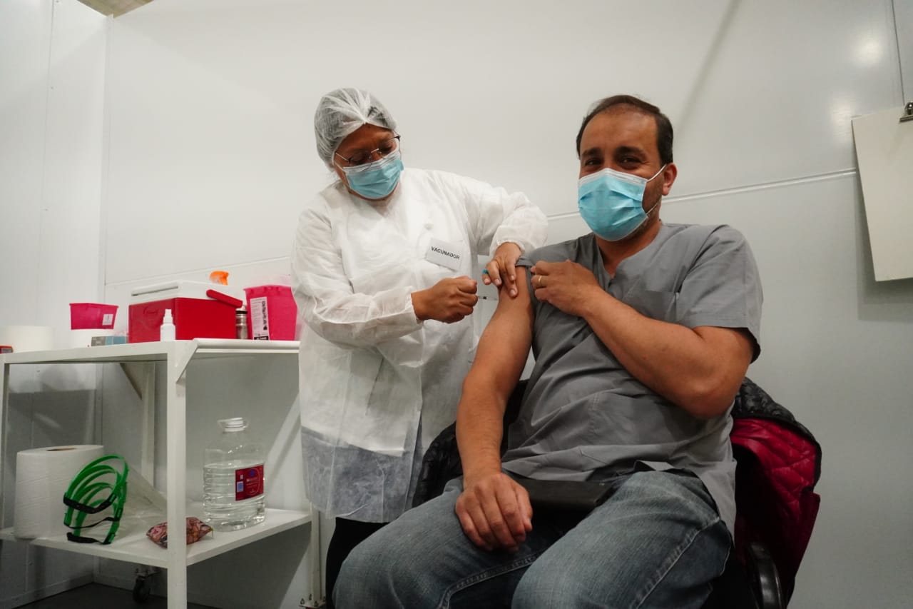 Rada Tilly inició la vacunación contra COVID-19