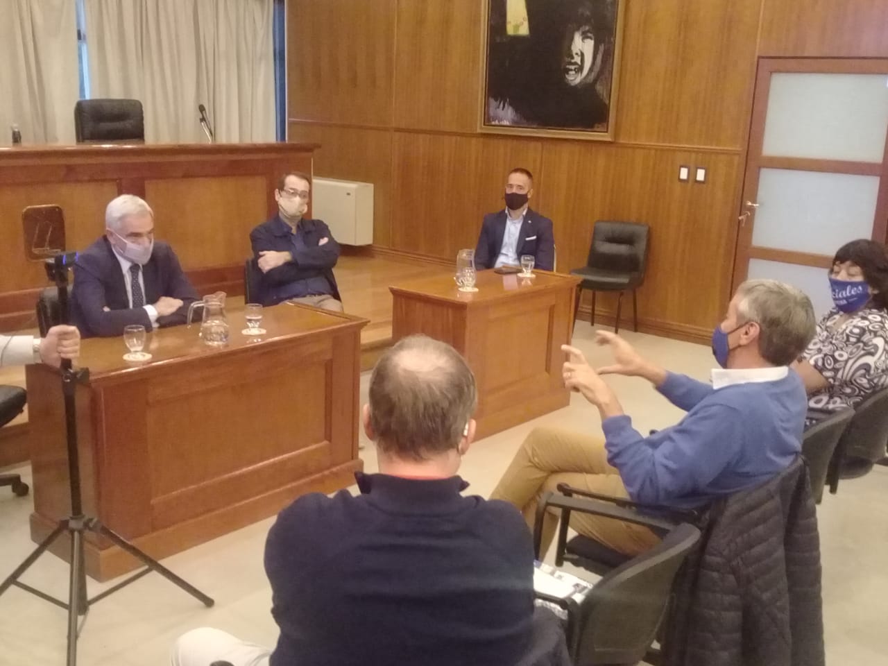 Atraso salarial: El Gremio Judicial y la Asociación de Magistrados se reunieron con los ministros del Superior Tribunal y pedirán una reunión con Arcioni