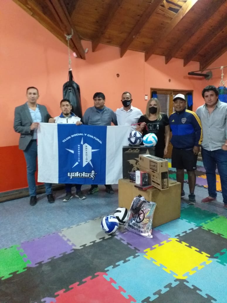 En clave electoral, Maderna y sus diputados recorrieron la Cordillera, visitaron clubes sociales y se reunieron con militantes