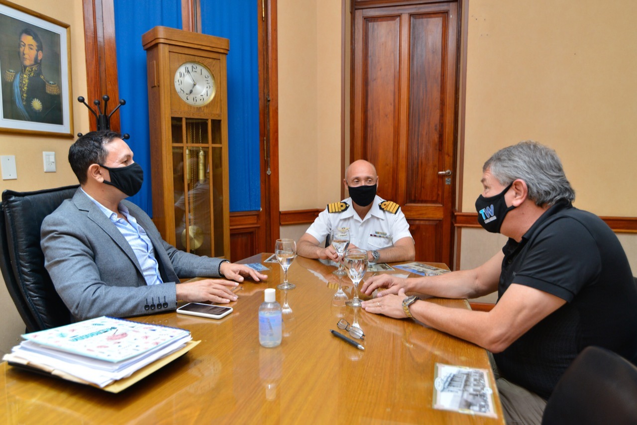Maderna se reunió con el Jefe de la Base Aeronaval “Almirante Zar”