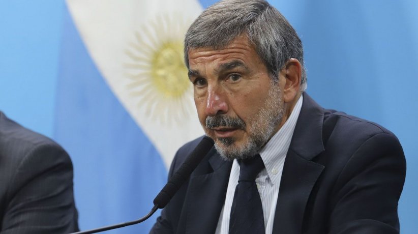 Salvarezza: “Es una medida razonable” postergar la aplicación de la segunda dosis de la vacuna