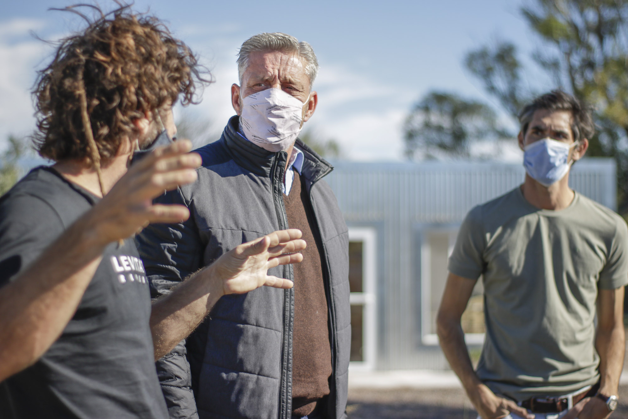 Arcioni puso en valor el Plan Olivícola Provincial y recorrió un emprendimiento cercano a Puerto Madryn